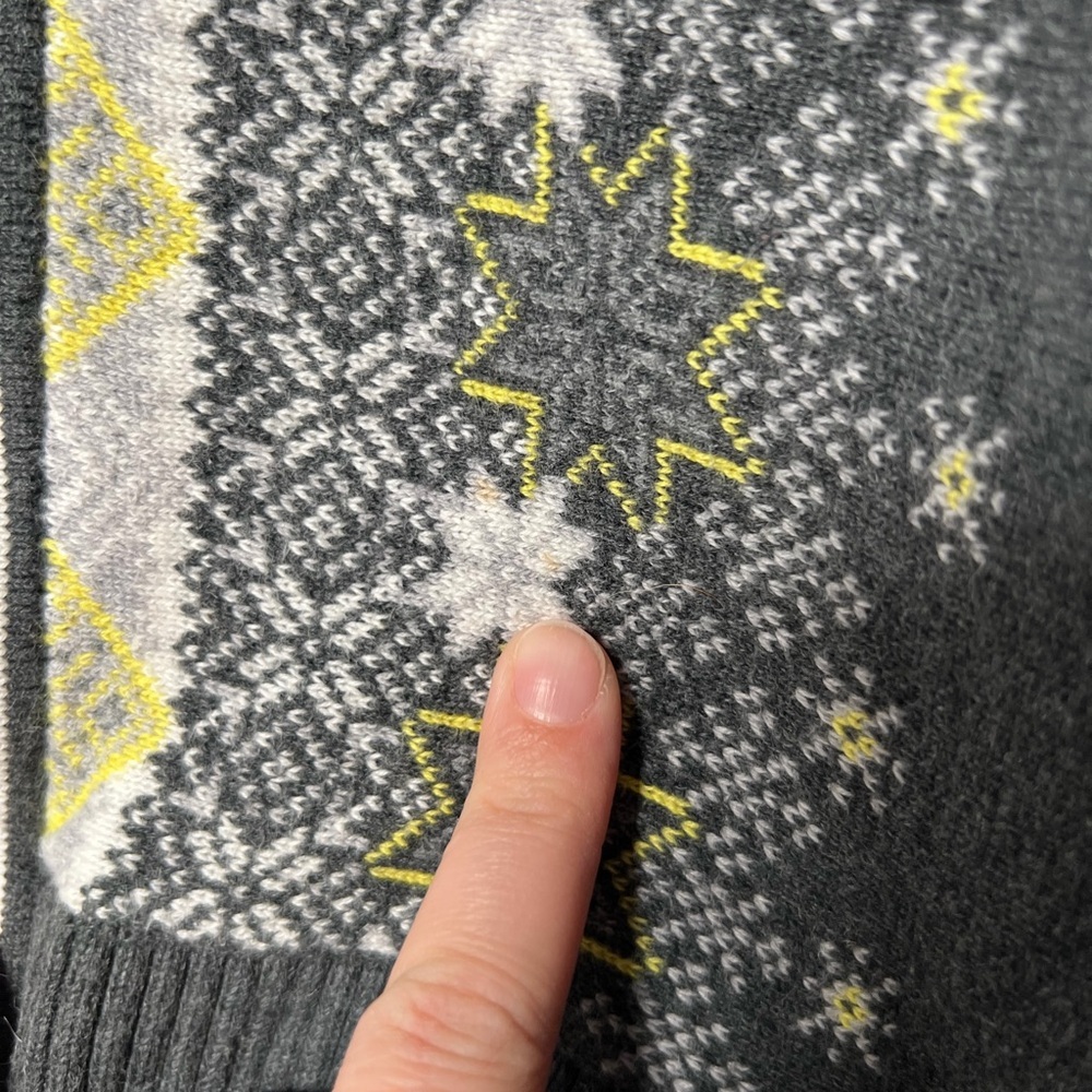 Eddie Bauer 100% Cotton Snowflake Pattern Dual Zipper Sweater - Picture 6 of 6